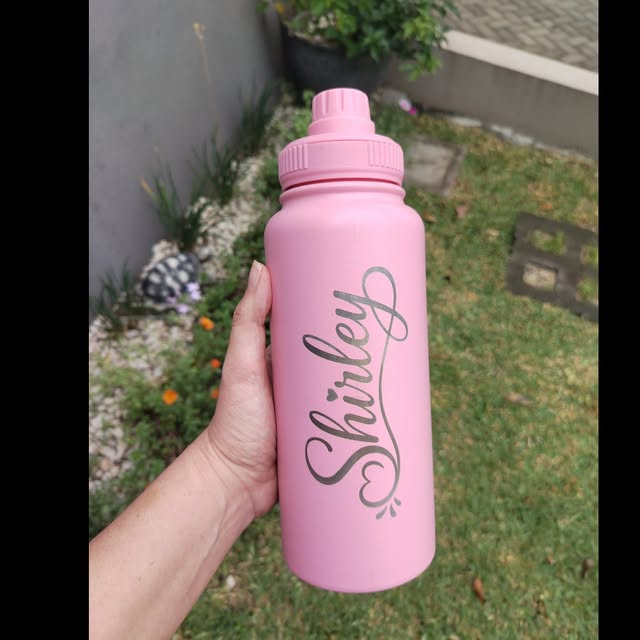 Botella personalizada con nombre